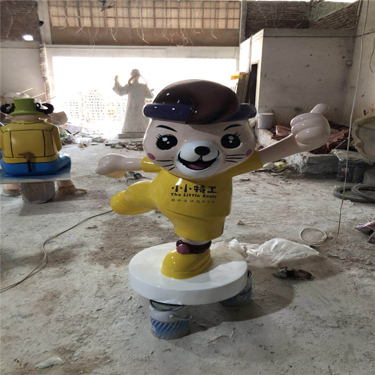玻璃钢公仔雕塑