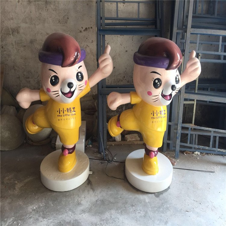 玻璃钢公仔雕塑